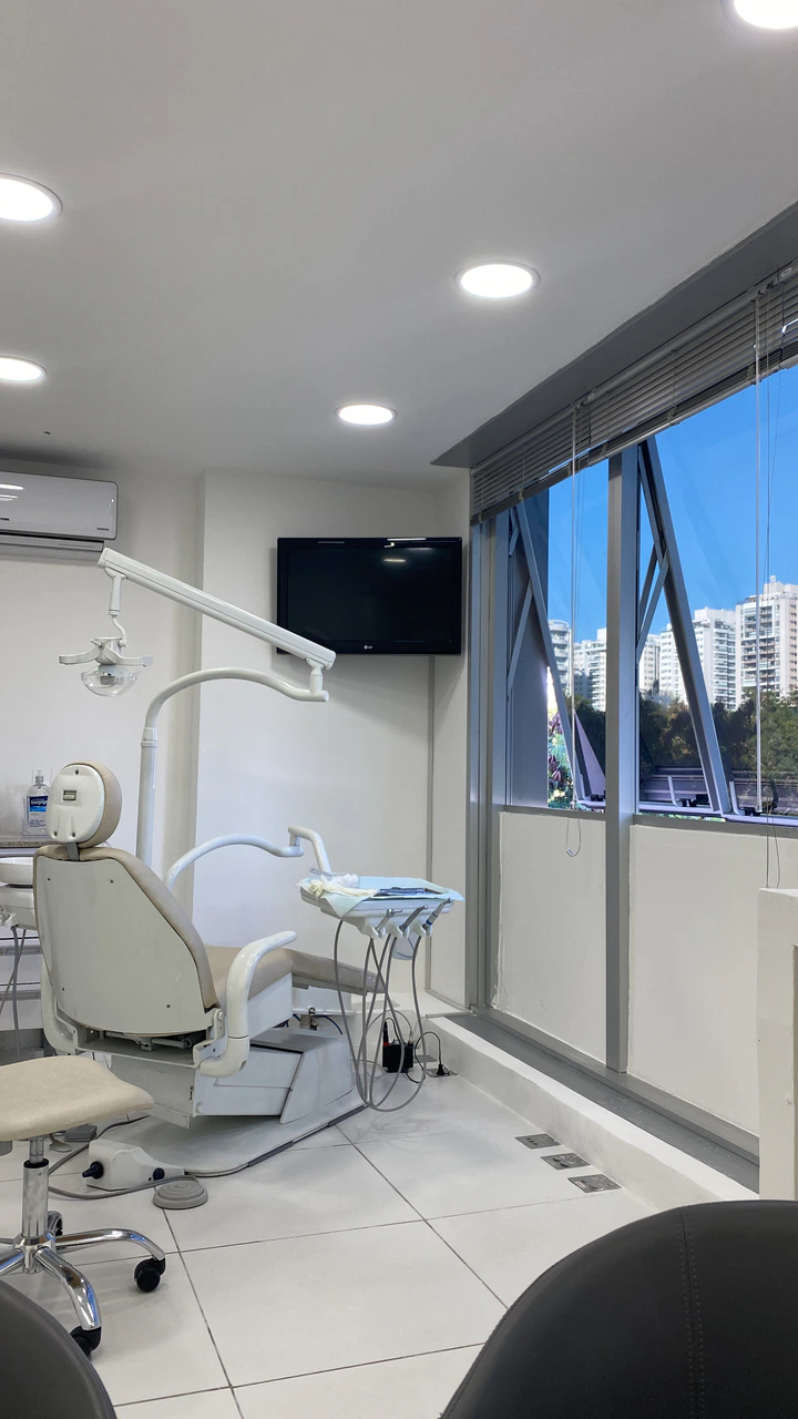 Consultório odontológico da LK com vista para o Recreio